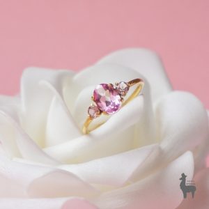 Anillo Eternally Pretty con Topacios Rosa