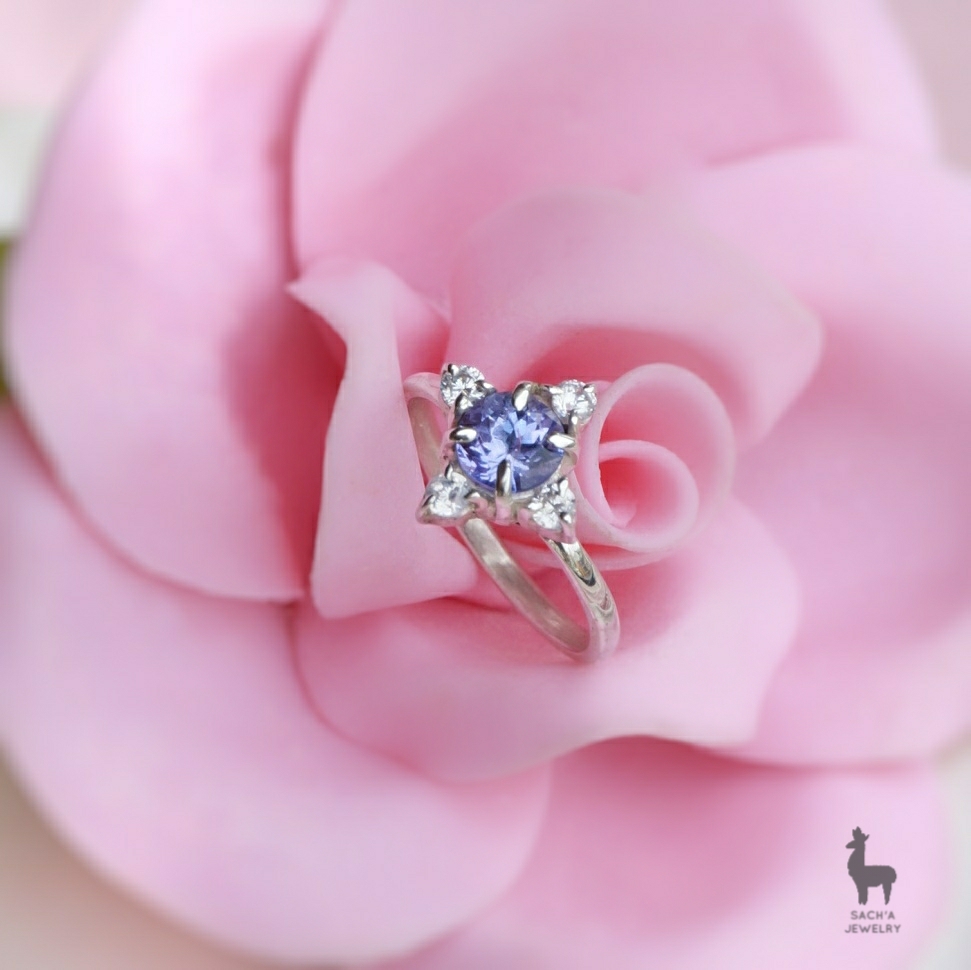 Anillo Four Seasons en Plata 950 con Tanzanita & Topacios Blancos - Imagen 4