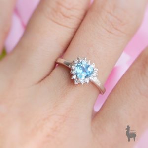 Anillo Sweet Love de Plata 950 con Topacio Blue Sky & Topacios blancos