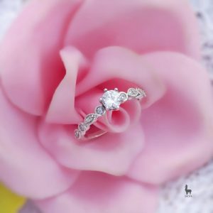 anillo-topacios-blancos-naturales