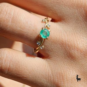 anillo-forest-leaves-esmeralda